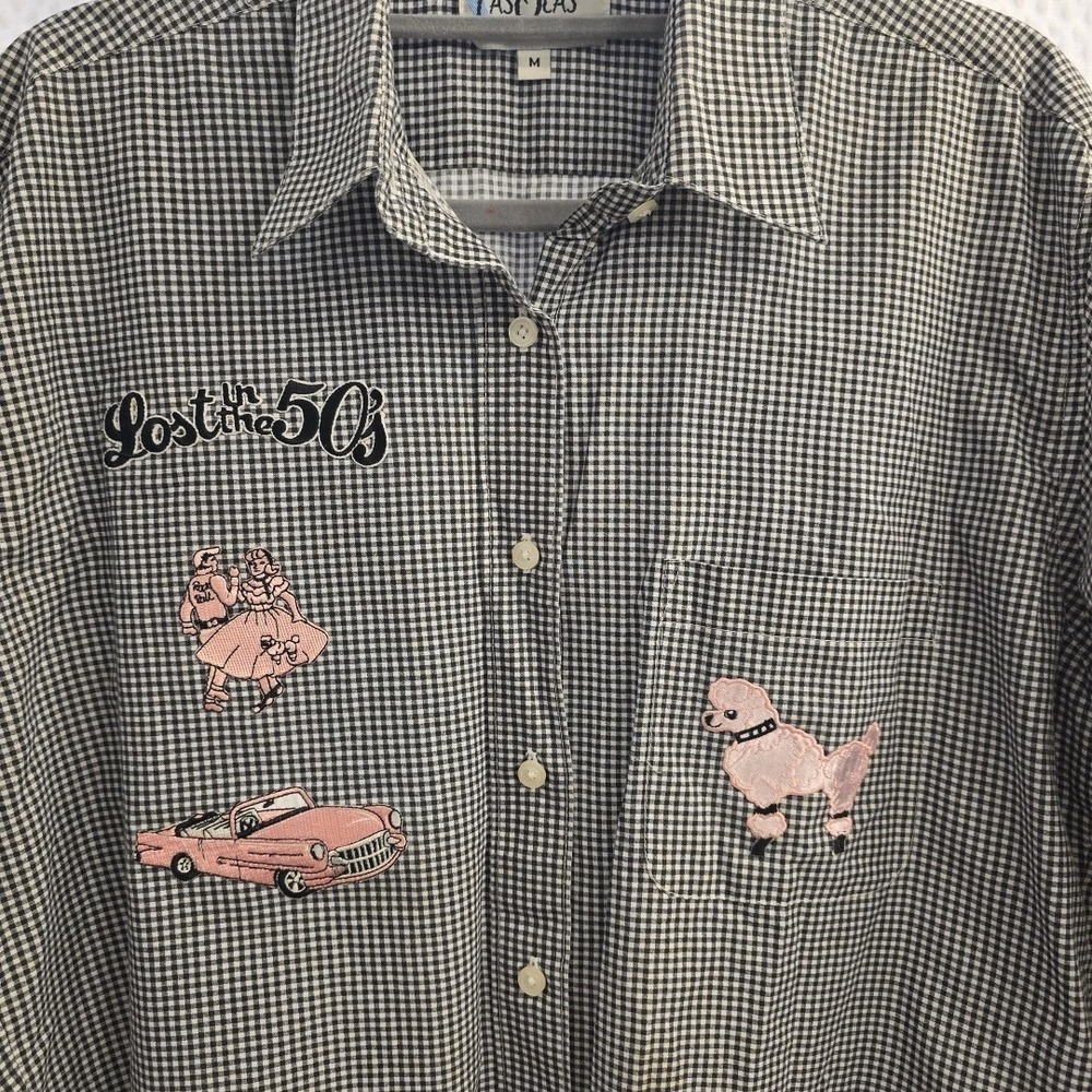 LAS OLAS Embroidered 50s Pink Lady Size M Button Checkered Long Sleeve EXCELLENT